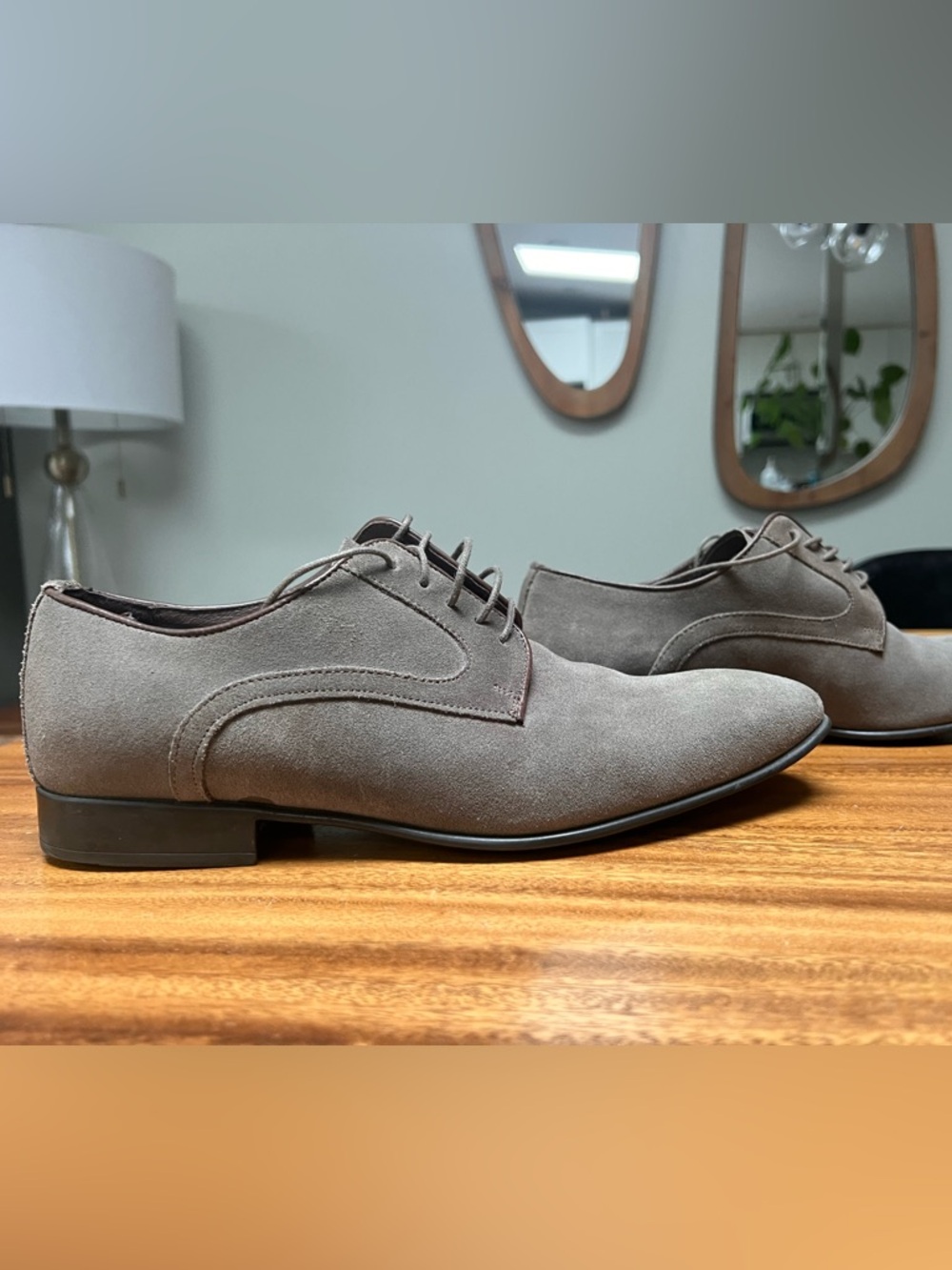 Classic Men's Suede Derby Shoes in Taupe Gray